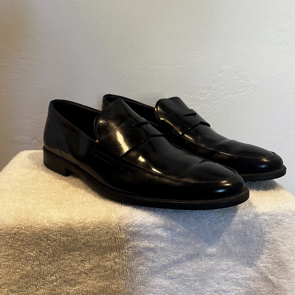 Men's Tod's MOC black penny loafers in black size US 9.5